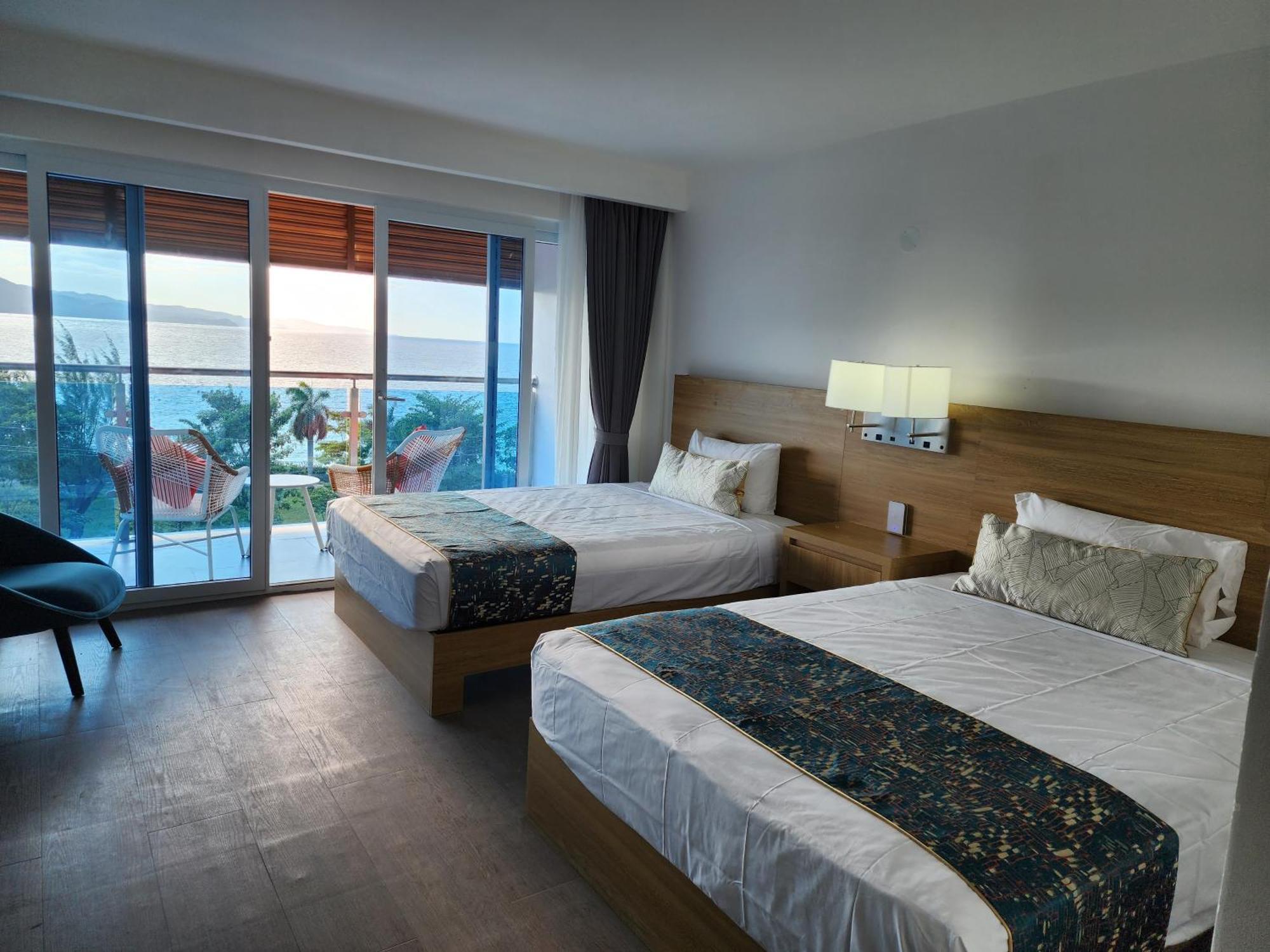 Superior Double Room,1517412403:JPEG