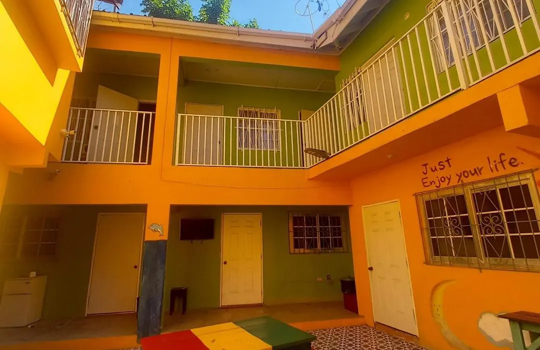 Labrish Guest House-1