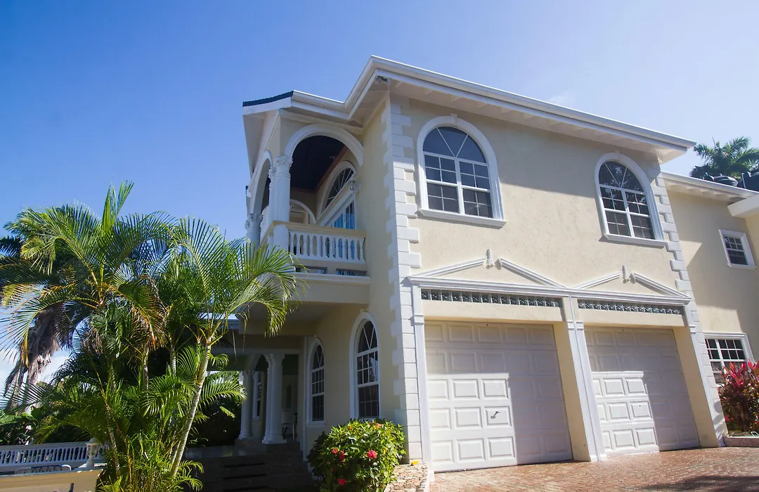 Steel Love Villa-1