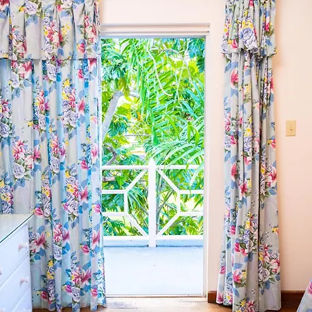Shields Negril Villas-2