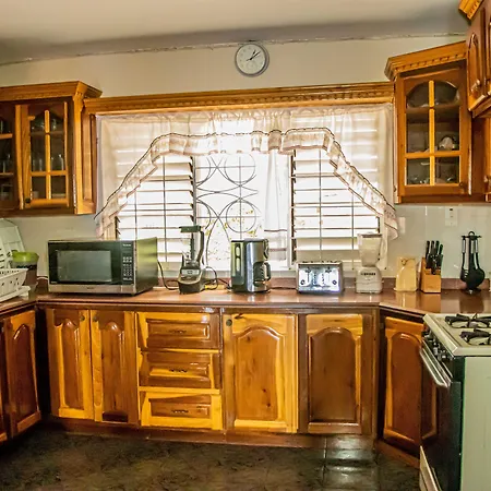 The Whytehouse Villa-2