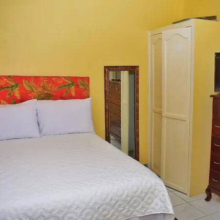 Unity Villa One Bedroom Apartment Close To Montego Bay And Beaches With Wifi-2