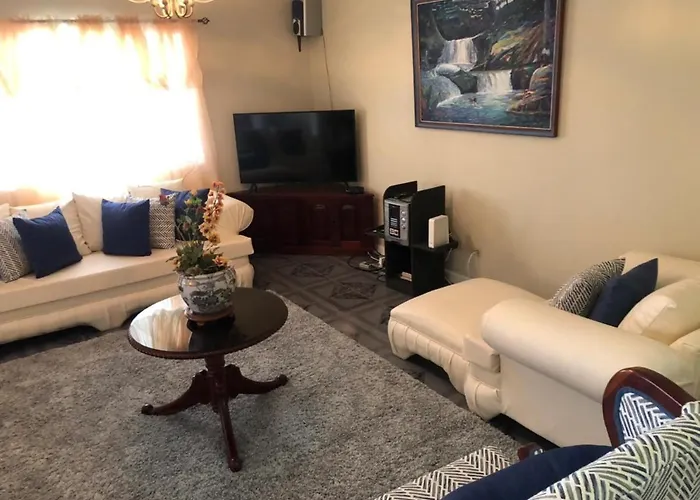 Hunters Villa