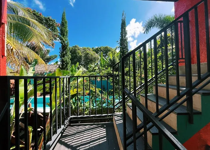 Pensions in Ocho Rios