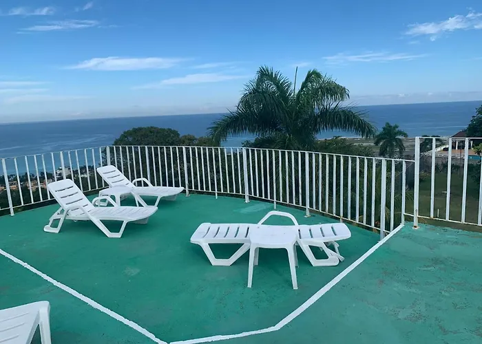 Mango Walk Guesthouse Montego Bay