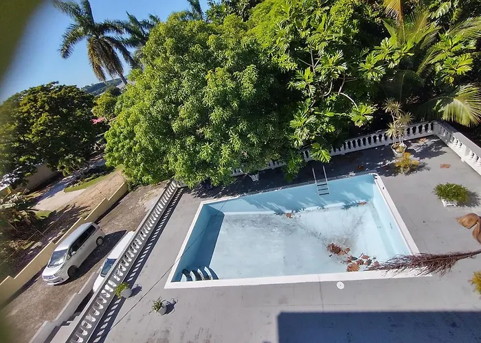 Ultimate Freedom Bed And Breakfast