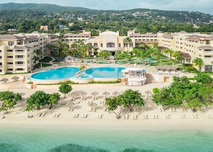 Best Montego Bay Beach Hotels For Families With Kids