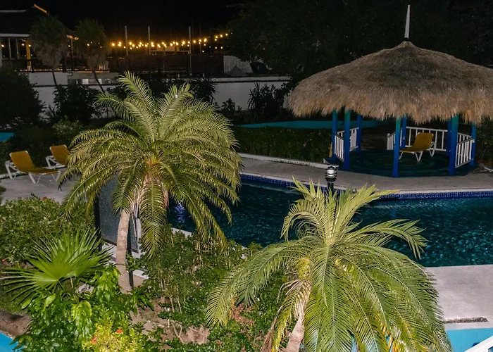 Hotels met zwembad in Kingston
