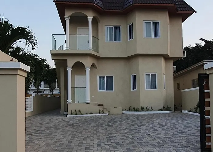 Sorina'S Apartments