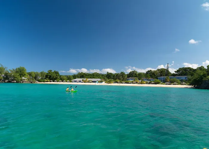 Ocho Rios Guest Houses near Turtle River Park
