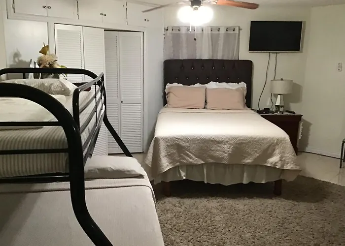 Hills Royale Villa -Ironshore Montego Bay