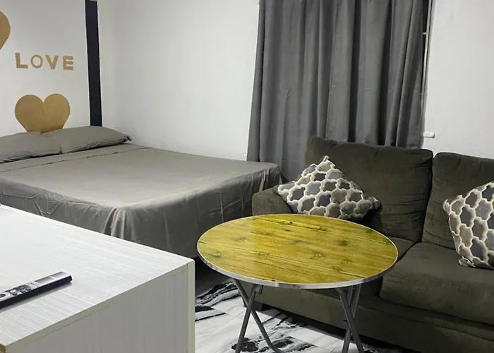 White Room Sparks Guesthouse
