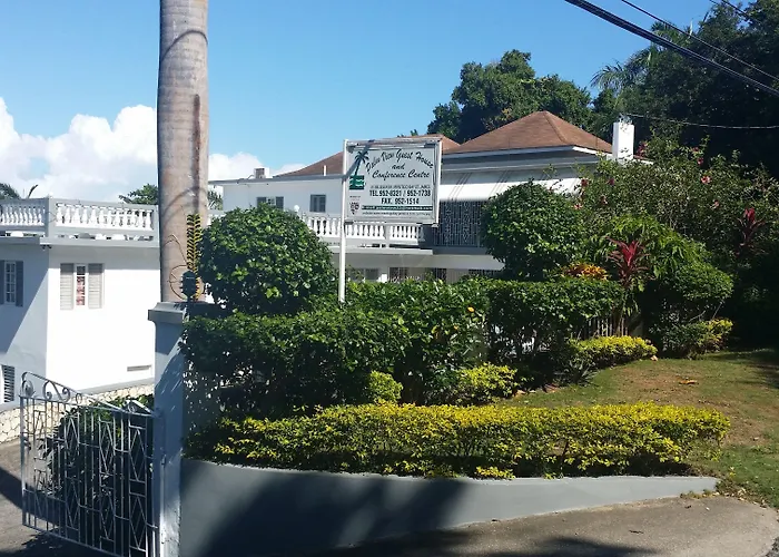 Palm View Guest House Montego Bay