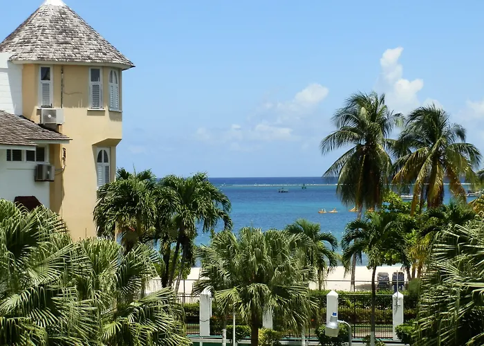 Sandcastle Resort Apartment E9 Ocho Rios