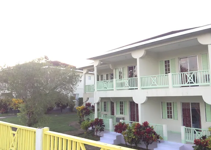 The Royal Hummingbird Resort