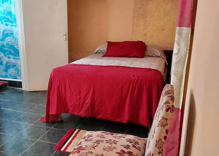 Content Guest House