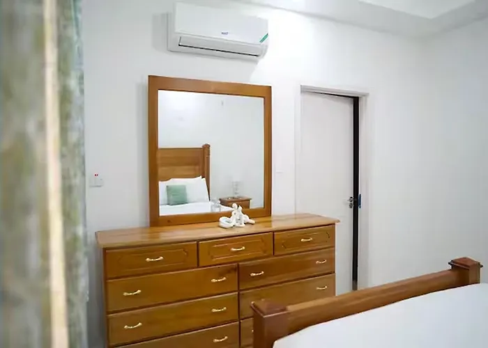 Onyx Villa