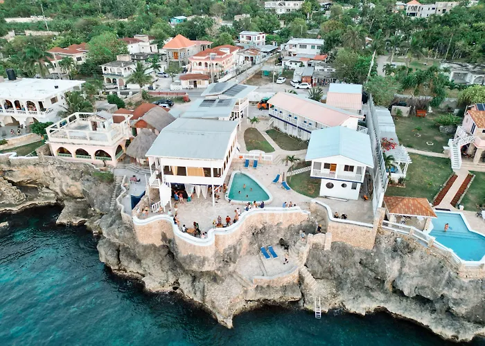Begona Cliff Hotel