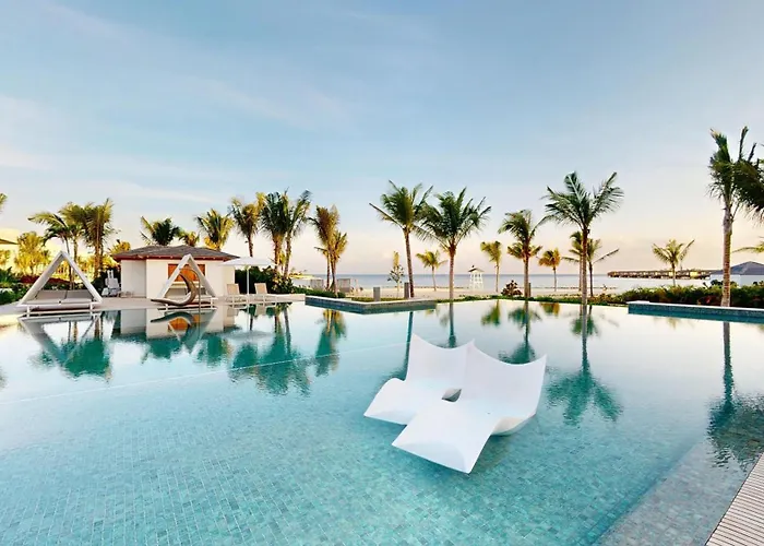Green Island Resorts
