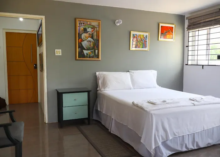 Port Antonio Hotels With Amazing Views near 