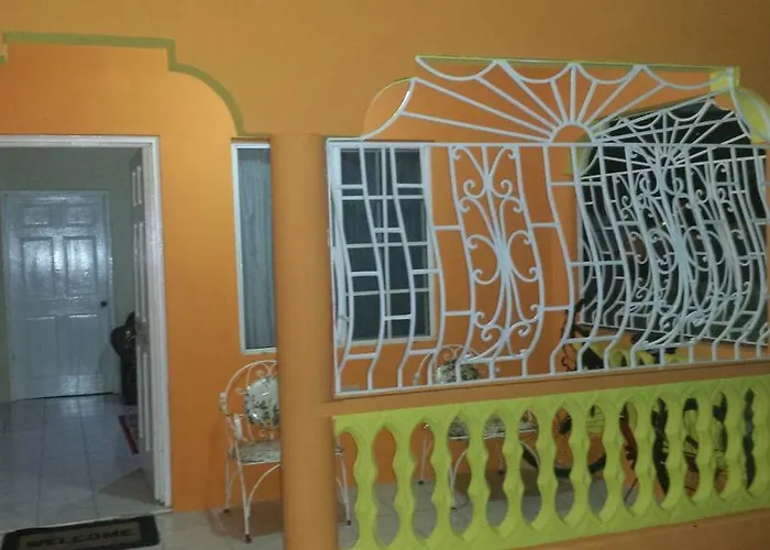 The Nest Guest House Port Antonio